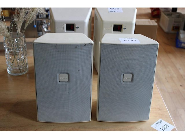 Twee speakers extron. - afbeelding 1 van  2