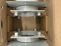 Twee sunshower ventilator covers. - afbeelding 2 van  2