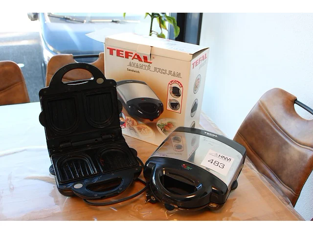 Twee tosti ijzers tefal. - afbeelding 1 van  1