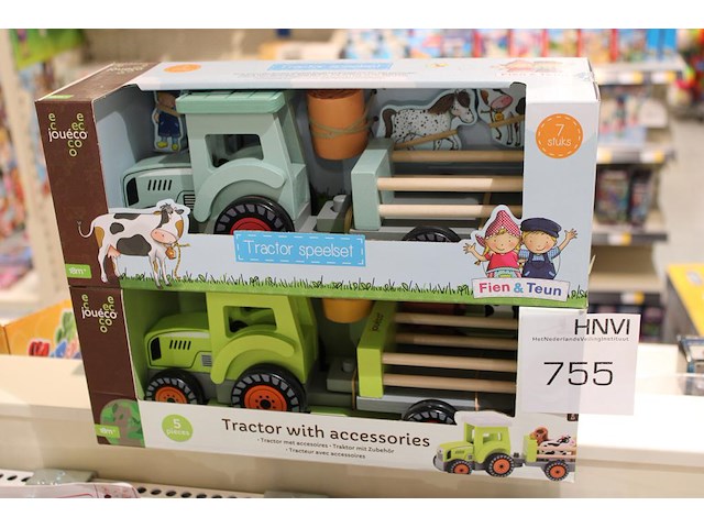 Twee tractoren met accessoires youeco. - afbeelding 1 van  1