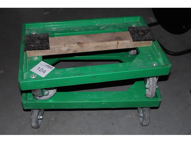 Twee transport hondjes. - afbeelding 1 van  2