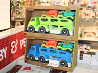 Twee transportwagens youeco. - afbeelding 1 van  1