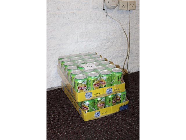 Twee trays met lipton tea green. tht 11-2026. - afbeelding 2 van  2
