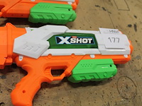 Twee waterpistolen zuru xshot. - afbeelding 2 van  2