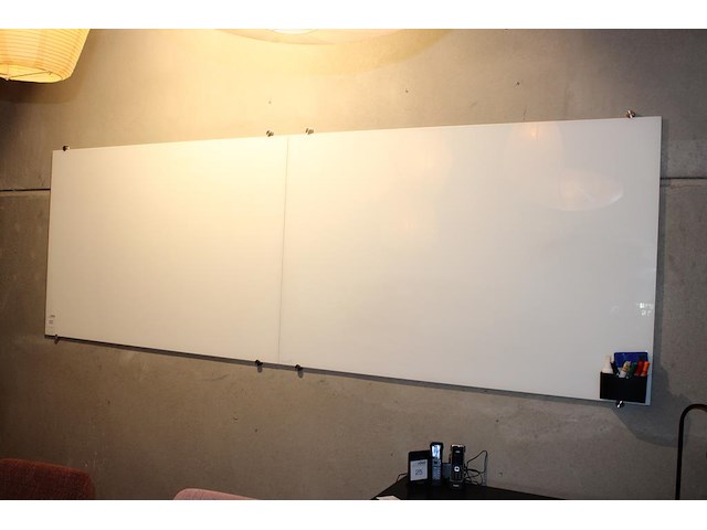Twee whiteboards legamaster. afmeting 150 x 100 cm - afbeelding 1 van  1