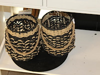 Twee windlichten hoogte 24 cm. - afbeelding 1 van  2