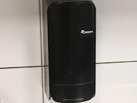 Twee zeepdispensers ckcm. - afbeelding 3 van  3