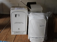 Twee zeepdispensers quartzline. - afbeelding 1 van  2