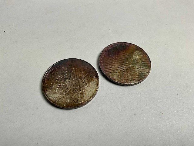 Twee zilveren munten, 50 gulden, 24,9 gram - afbeelding 2 van  4