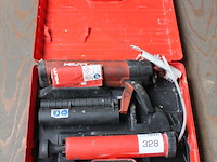 Tweecomponenten kitspuit hilti in koffer. - afbeelding 2 van  2