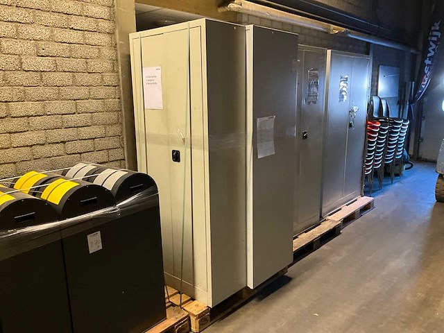 Tweedeurskast (2x) - afbeelding 1 van  3