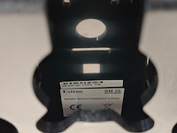 Tweekanaals audio-eindversterkers, extron, xpa 1002, met 2x opbouwluidspreker, extron sm 26 speedmount - afbeelding 6 van  7