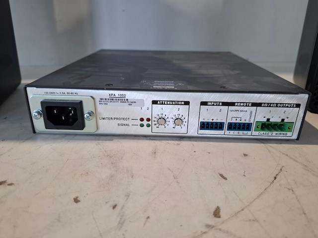 Tweekanaals audio-eindversterkers, extron, xpa 1002, met 2x opbouwluidspreker, extron sm 26 speedmount - afbeelding 3 van  7