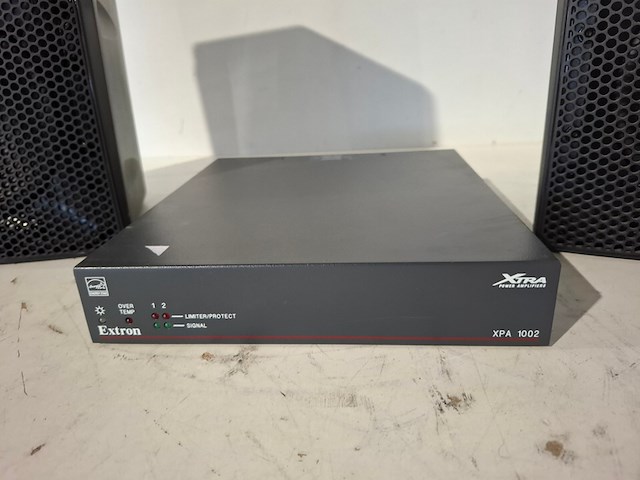 Tweekanaals audio-eindversterkers, extron, xpa 1002, met 2x opbouwluidspreker, extron sm 26 speedmount - afbeelding 2 van  7