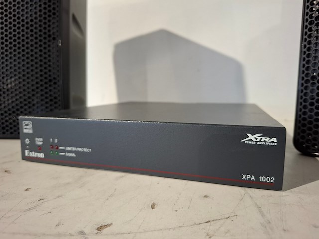Tweekanaals audio-eindversterkers, extron, xpa 1002, met 2x opbouwluidspreker, extron sm 26 speedmount - afbeelding 3 van  7