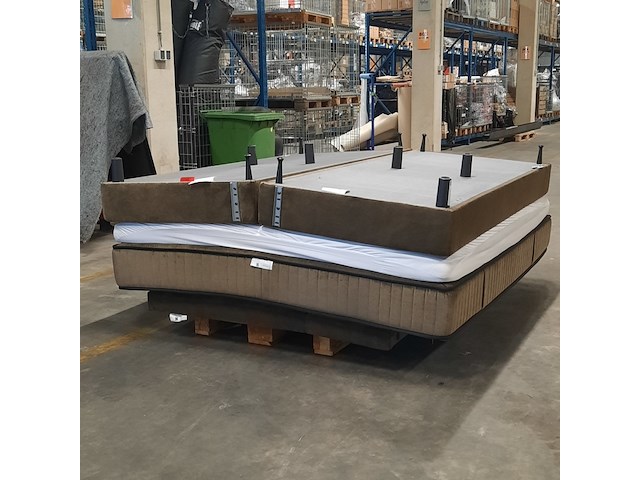 Tweepersoonsbed, serta - afbeelding 1 van  15