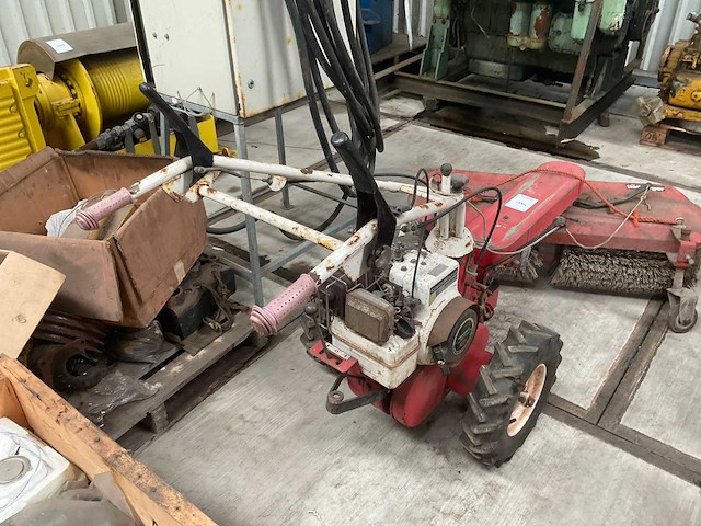 Tweewielige veegmachine - afbeelding 3 van  6