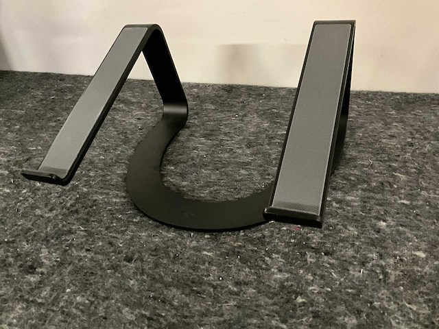 Twelvesouth curve macbook standaard (15x) - afbeelding 1 van  3