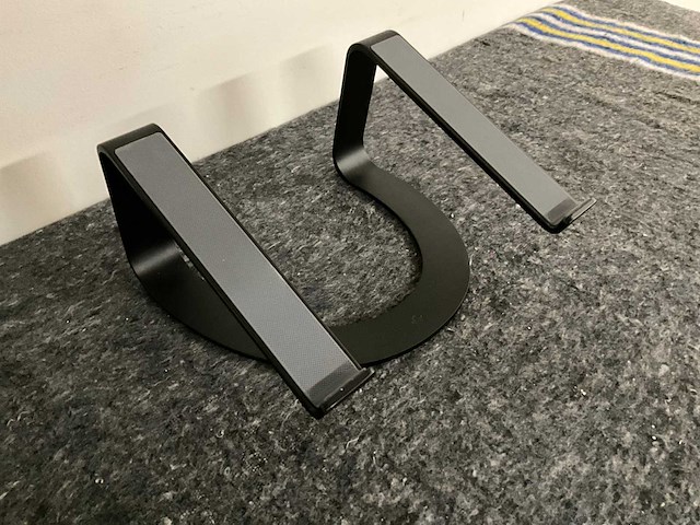 Twelvesouth curve macbook standaard (15x) - afbeelding 2 van  3