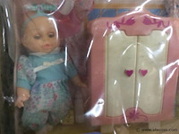 Twin babys - afbeelding 2 van  2