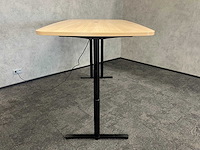 Twinform - elektrische zit/sta wigvormige vergadertafel 280 cm - afbeelding 13 van  16