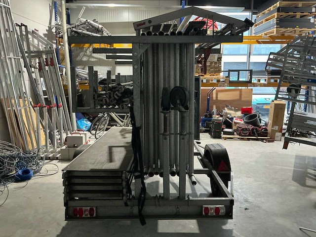 Twins d750 steigeraanhanger met steiger - afbeelding 16 van  18