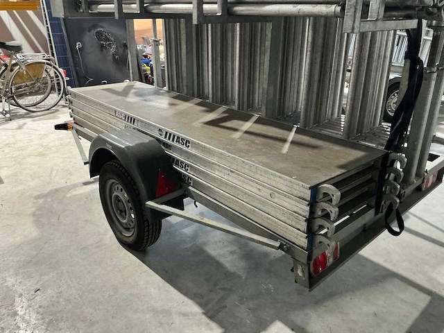 Twins d750 steigeraanhanger met steiger - afbeelding 17 van  18