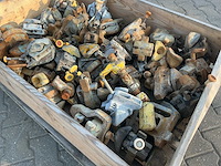 Twistlocks - afbeelding 3 van  5