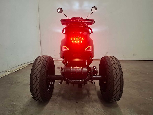 Twm - icebear lx3 - scooter - afbeelding 13 van  17