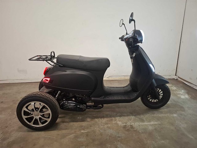 Twm - icebear lx3 - scooter - afbeelding 14 van  17
