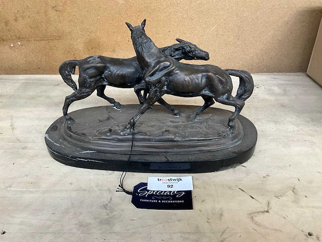 Two horses decoratief beeld - afbeelding 1 van  3