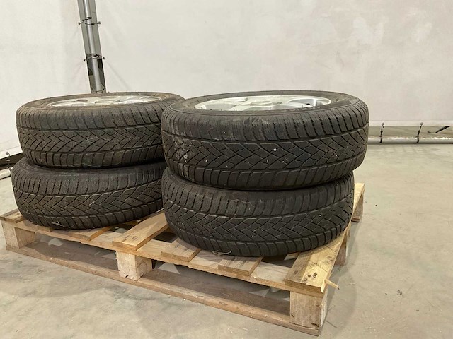 Tyfoon - eurosnow - autoband 195/65 (4x) - afbeelding 4 van  6