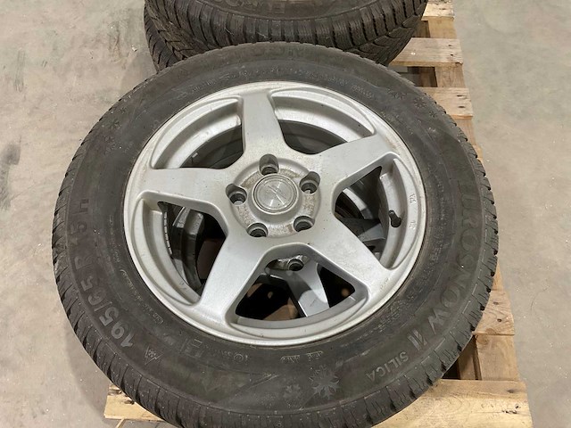 Tyfoon - eurosnow - autoband 195/65 (4x) - afbeelding 5 van  6