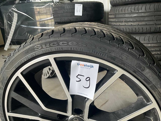 Tyfoon succesor 5 autoband - afbeelding 3 van  7