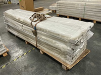 Type 11 radiatoren 300x3000mm (18x) - afbeelding 1 van  4