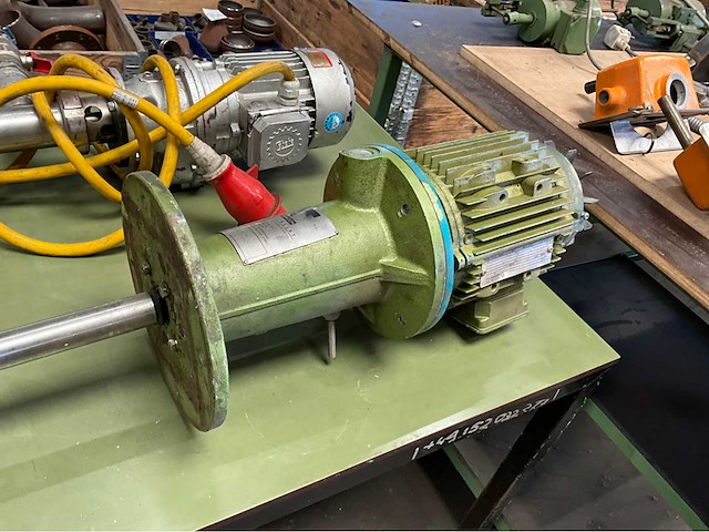 Typhoon roerwerk - afbeelding 4 van  7