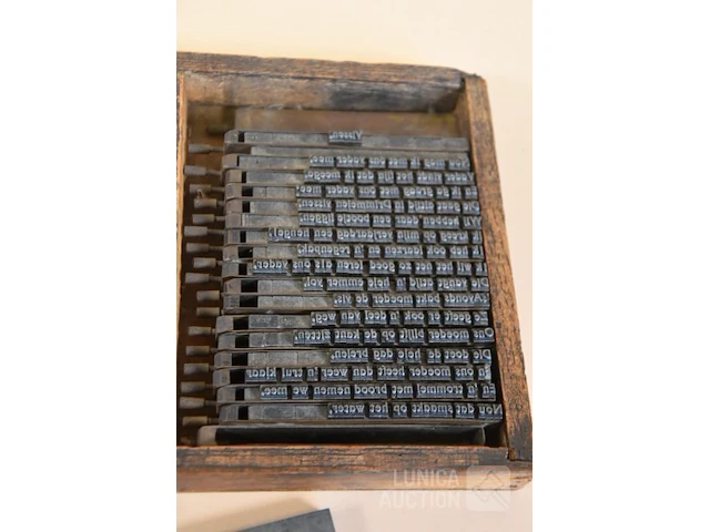 Typografische lade - afbeelding 3 van  5