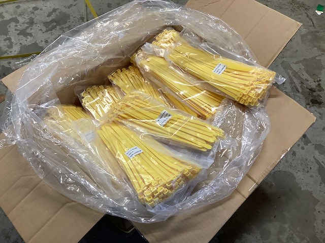 Tyraps (5000x) - afbeelding 2 van  5