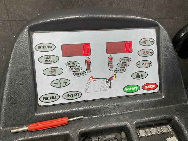 Tyreon gwb-t449 balanceermachine - afbeelding 3 van  7