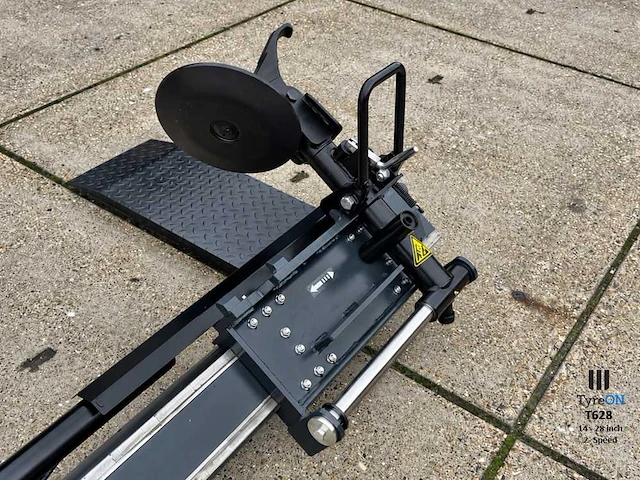 Tyreon t628 professionele truckbandenwisselaar | 14" - 28" - afbeelding 3 van  22