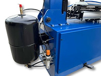 Tyreon tc24as heavy-duty banden demonteermachine met kantelende kolom en dubbele airbooster in de spanklauwen - afbeelding 3 van  20