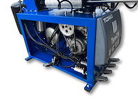Tyreon tc24as heavy-duty banden demonteermachine met kantelende kolom en dubbele airbooster in de spanklauwen - afbeelding 11 van  20