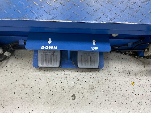 Tyreon tsc300 hydraulische schaarheftafel - 300 kg - afbeelding 12 van  14