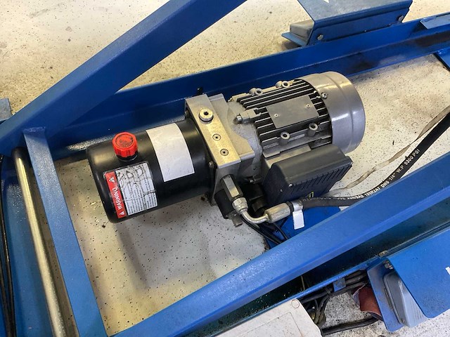 Tyreon tsc300 hydraulische schaarheftafel - 300 kg - afbeelding 2 van  15