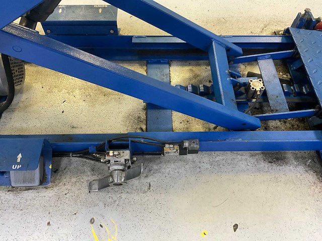 Tyreon tsc300 hydraulische schaarheftafel - 300 kg - afbeelding 3 van  15