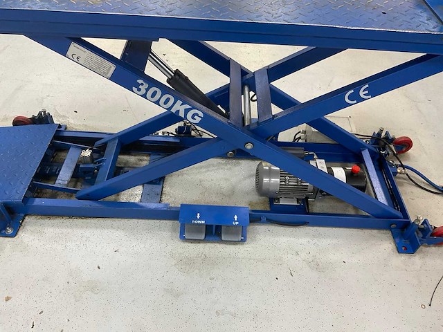 Tyreon tsc300 hydraulische schaarheftafel - 300 kg - afbeelding 2 van  14