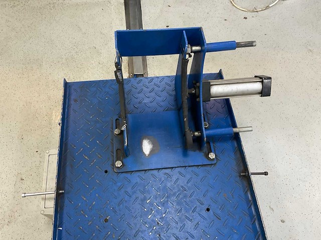 Tyreon tsc300 hydraulische schaarheftafel - 300 kg - afbeelding 13 van  16