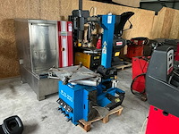 Tyreon u-231 banden de-en montageapparaat - afbeelding 1 van  13