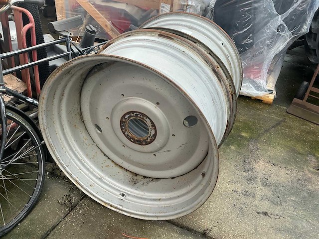 Tyres, wheels and rims (1 velg met mocon ring) - afbeelding 3 van  5