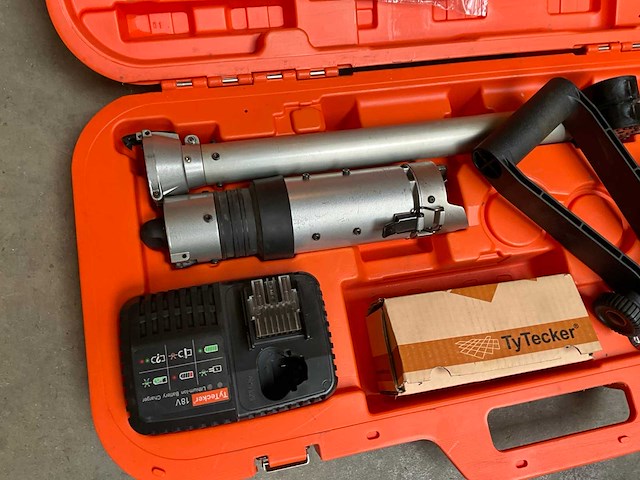 Tytecker tt2020 betonvlecht machine - afbeelding 3 van  4